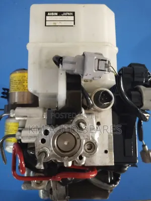 Toyota Land Cruiser 100 Series/J100 Abs Brake Booster/Master Cylinder.