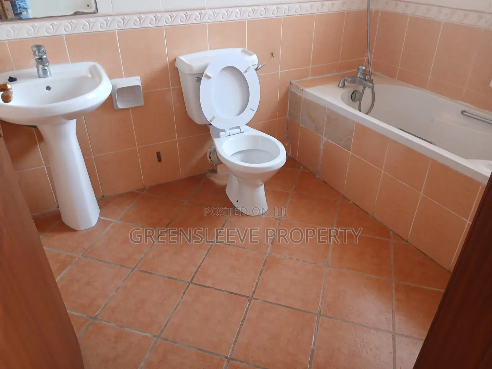 5bdrm Villa in Runda for rent