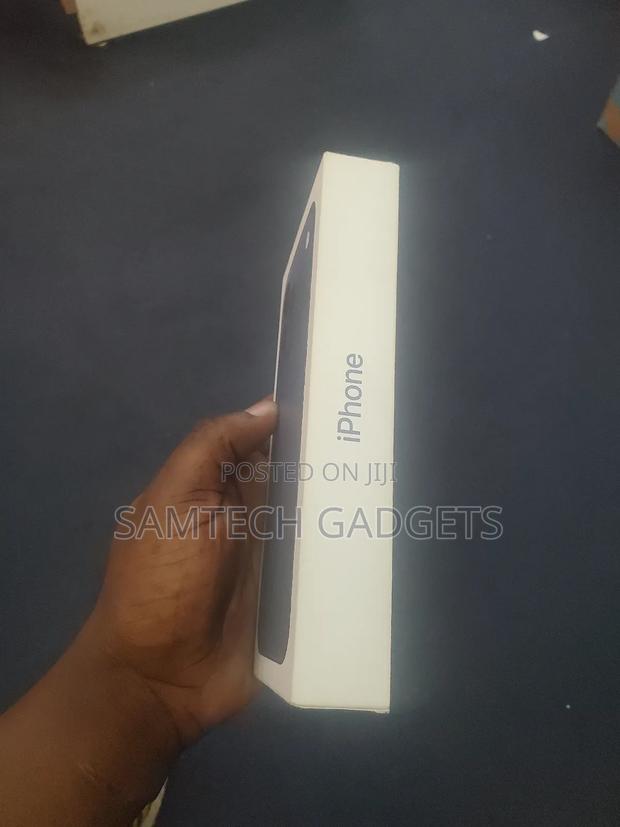 New Apple iPhone 17 Pro Max 256 GB Blue - thumbnail 2