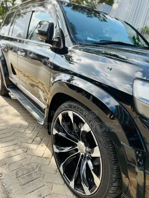 Toyota Land Cruiser 4.6 V8 ZX 2019 Black