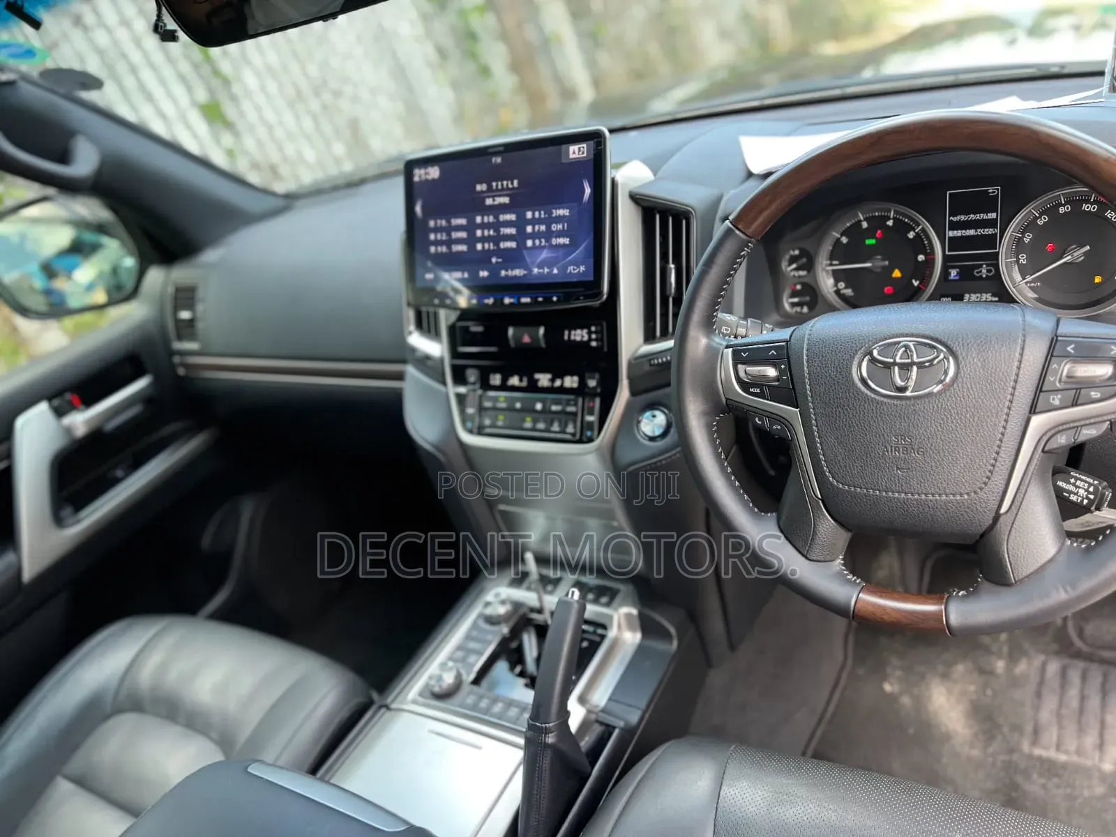 Toyota Land Cruiser 4.6 V8 ZX 2019 Black