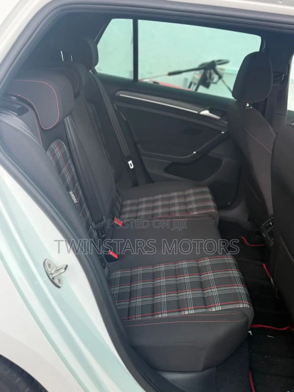 Volkswagen Golf 2019 White