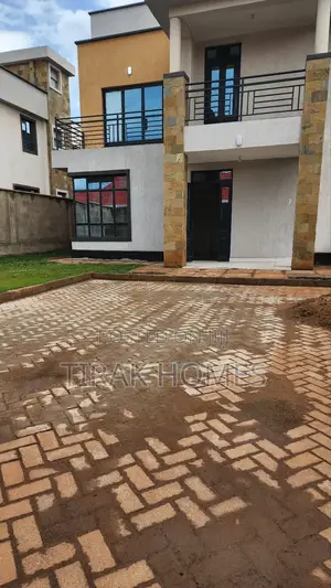4bdrm Mansion in Batian Massionattes, Kenyatta Road / Theta for sale