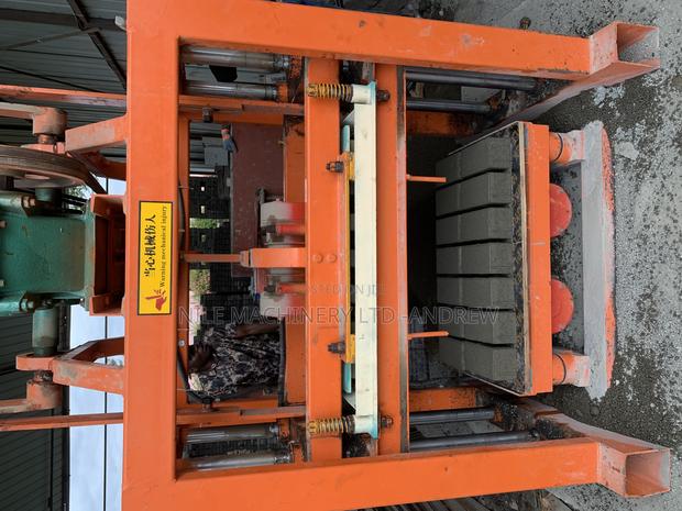 Paving Block (80mm) Making Machines - thumbnail 2