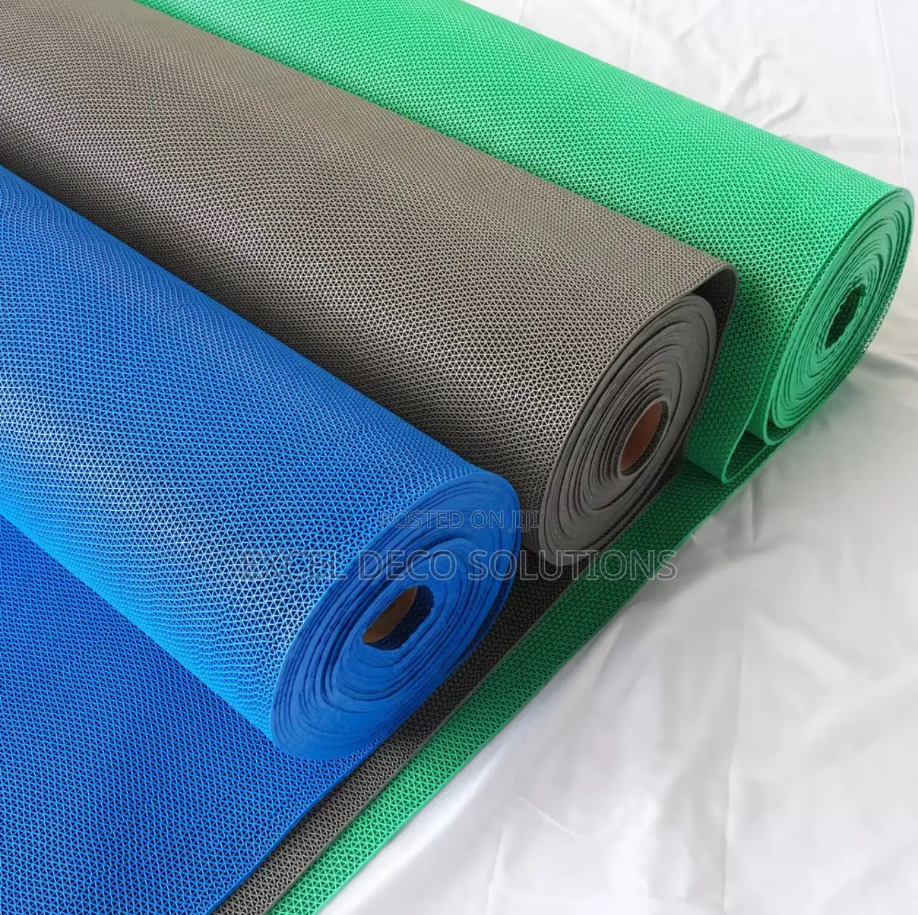 Anti-Slip S Mat – Strong Grip, Smooth Finish, Long Life