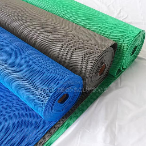 Anti-Slip S Mat – Strong Grip, Smooth Finish, Long Life