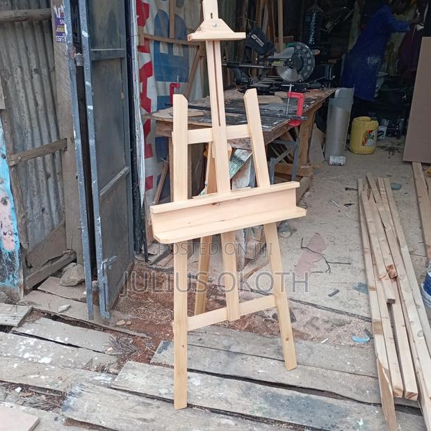 Easel Stand 1.5mtrs - main view