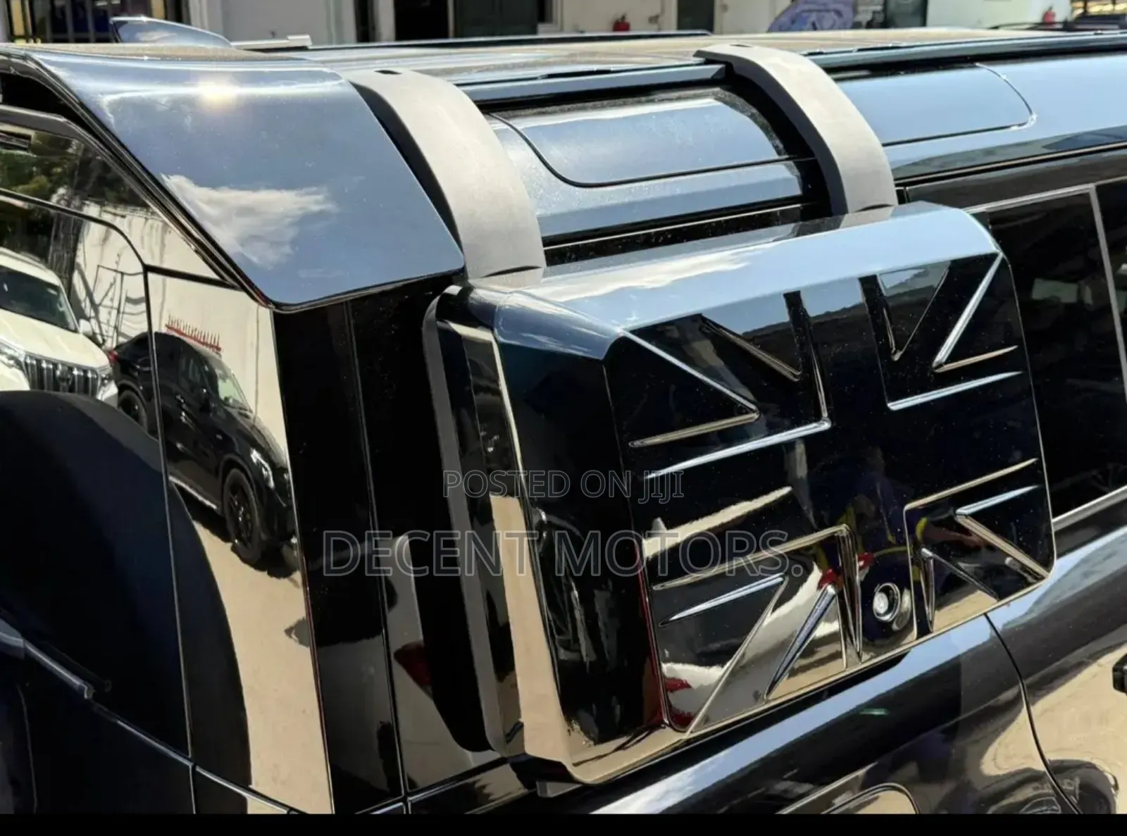 Land Rover Defender X-Dynamic S 2022 Black