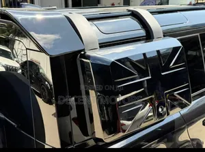 Land Rover Defender X-Dynamic S 2022 Black