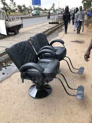 Rotating/Adjustable Footrest Saloon Seats