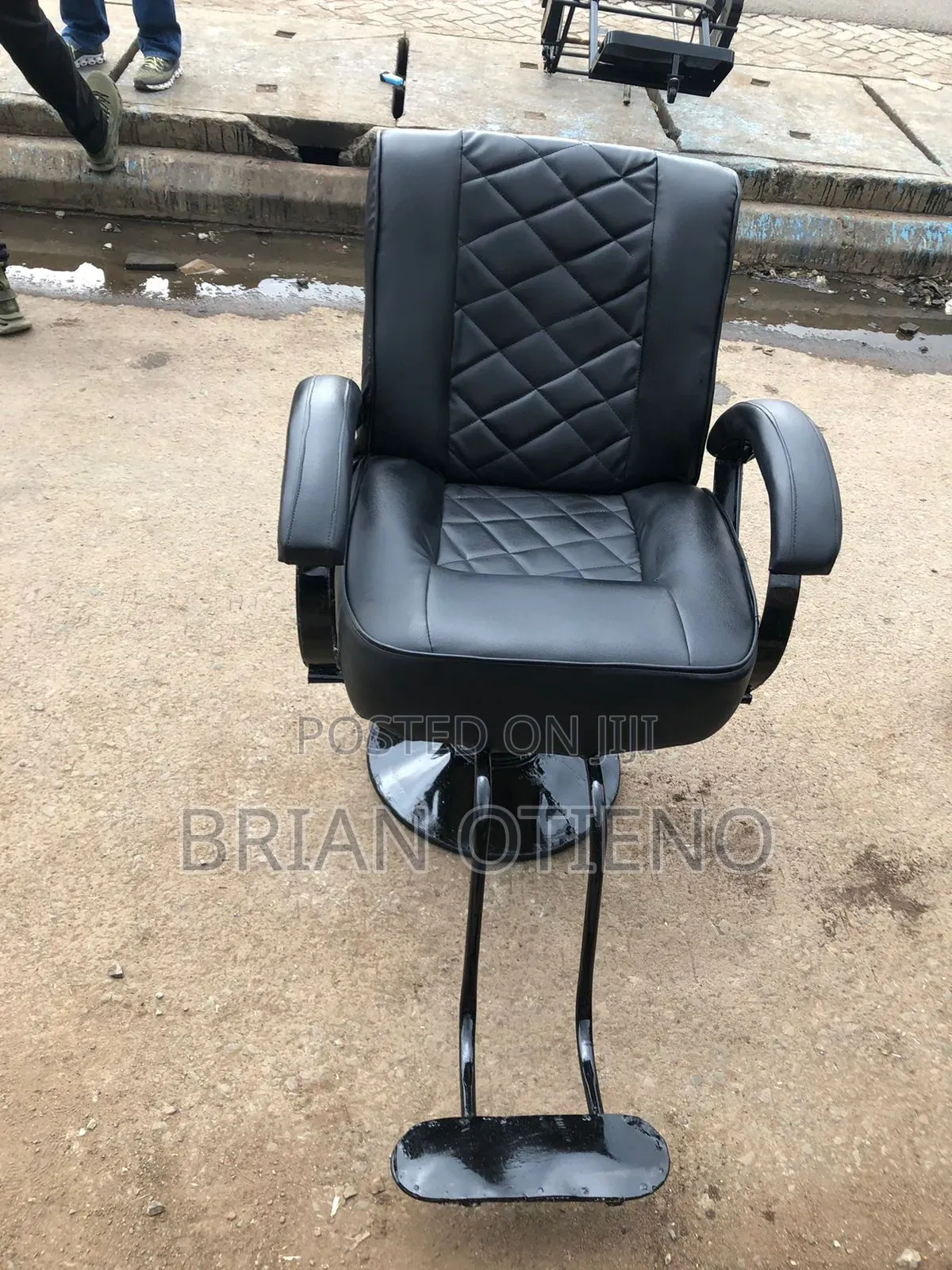 Adjustable Styling Seats
