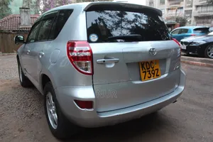 Toyota RAV4 2014 Silver