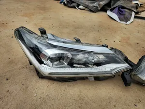 Toyota Fielder/ Axio Xenon Led Headlights