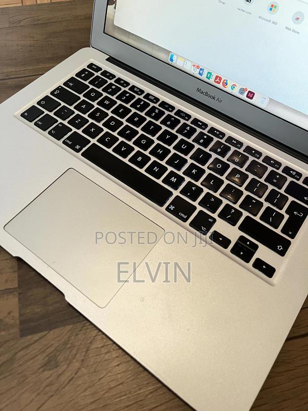 Laptop Apple MacBook Air 4GB Intel Core i5 SSD 128GB - thumbnail 3
