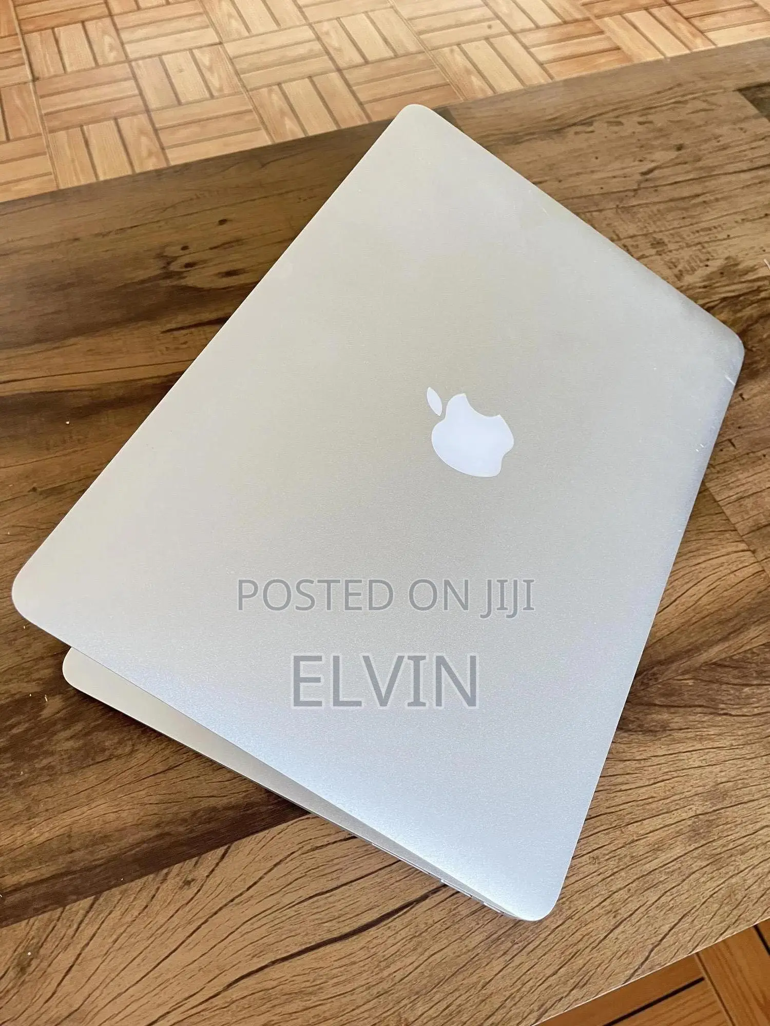 Laptop Apple MacBook Air 4GB Intel Core i5 SSD 128GB