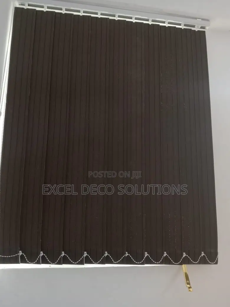Modern Vertical Office Blinds – Style Meets Privacy