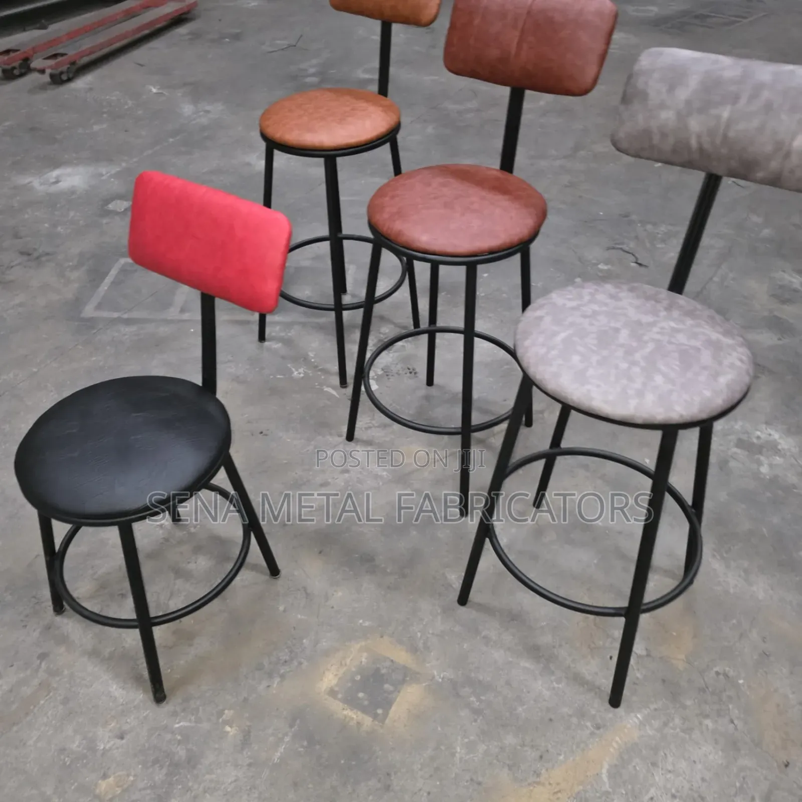 Armless Bar High Stools Are Very Comfortable
