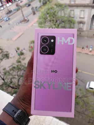 New HMD Skyline 256 GB Black - main view