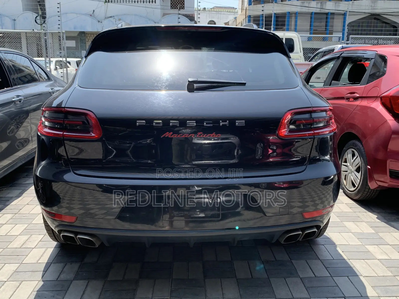 Porsche Macan Turbo 2016 Black
