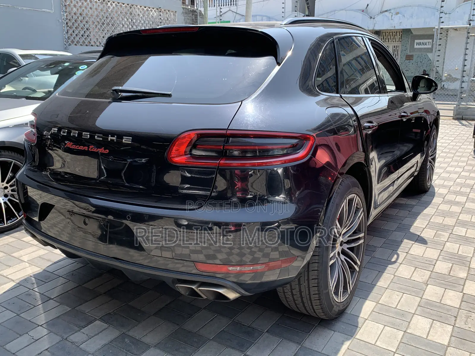 Porsche Macan Turbo 2016 Black