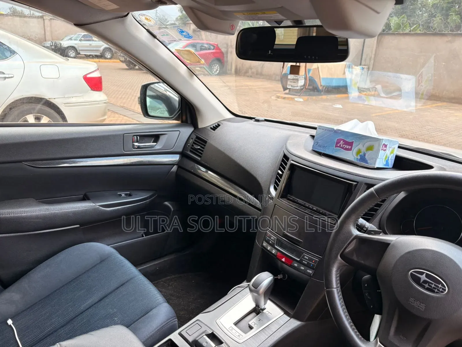 Subaru Legacy 2013 Silver
