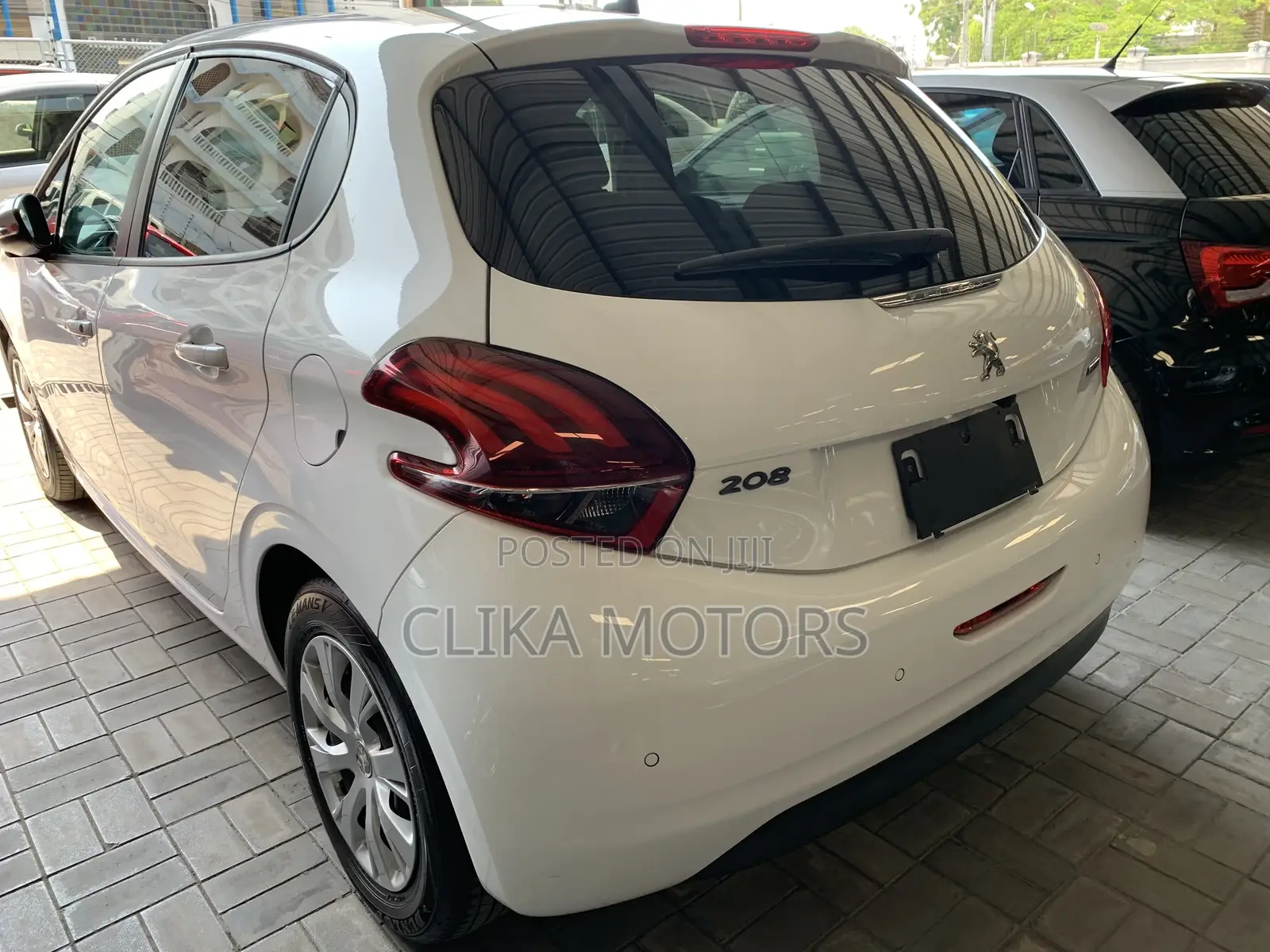 Peugeot 208 2018 White