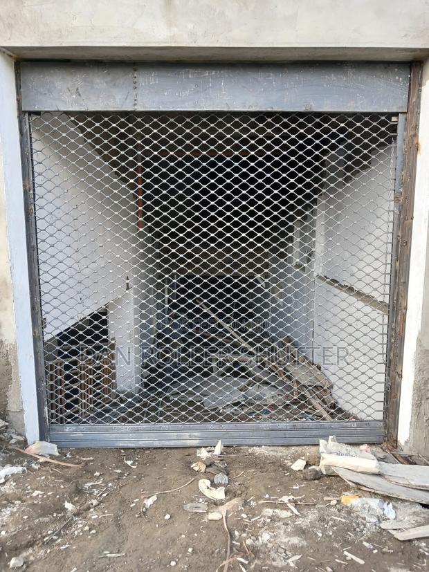Transparent Polycarbonate Roller Shutter Door - main view