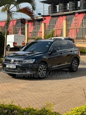 Volkswagen Tiguan 2017 Black