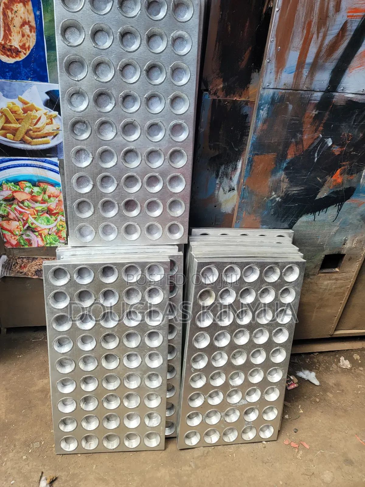 Cupcakes/ Cupcakes Tins