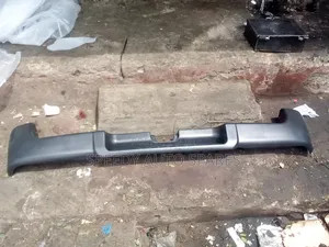 Rear Bumper Toyota Hiace1995/ Shark/5l