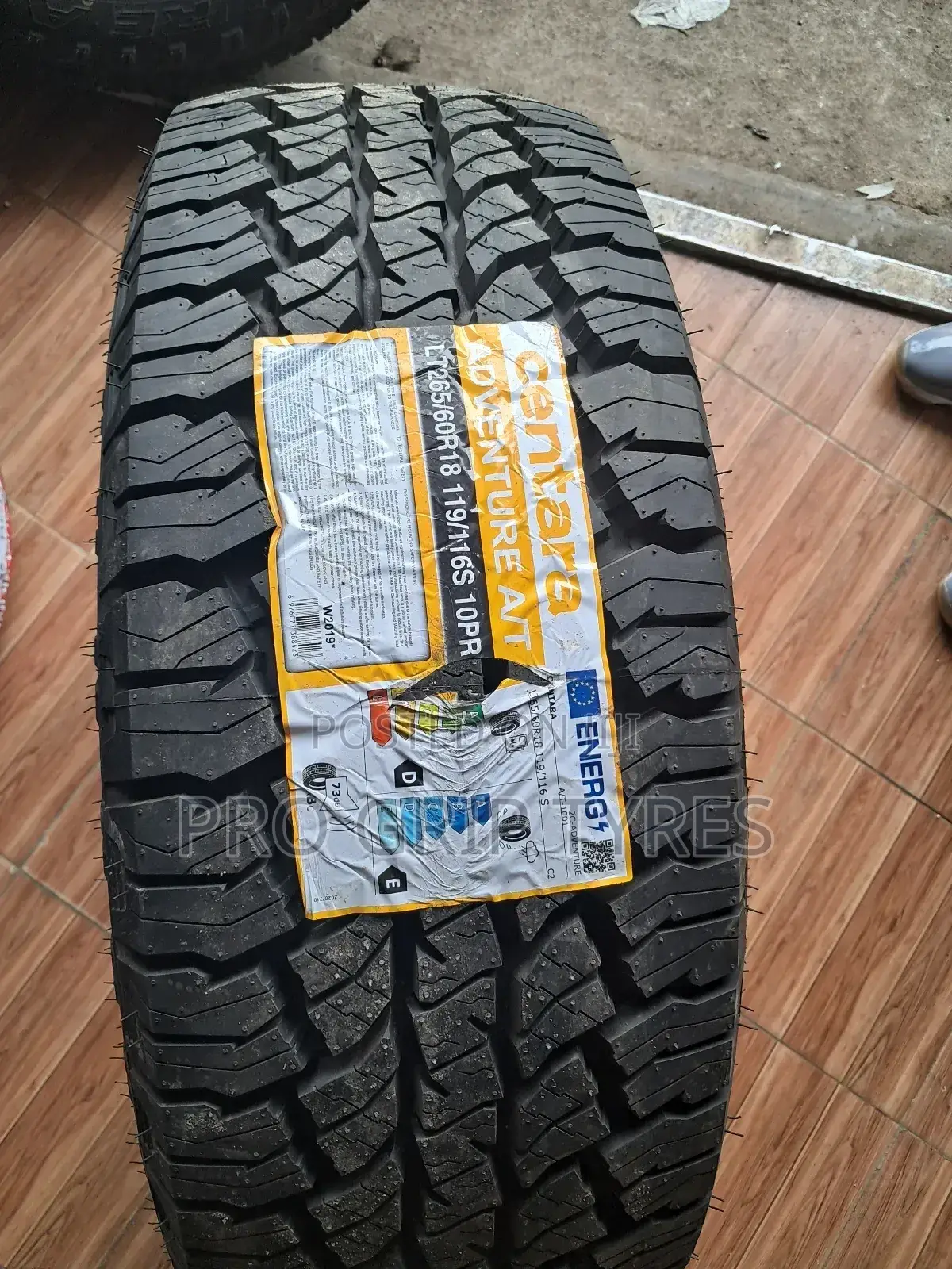 Centara 265/60/18