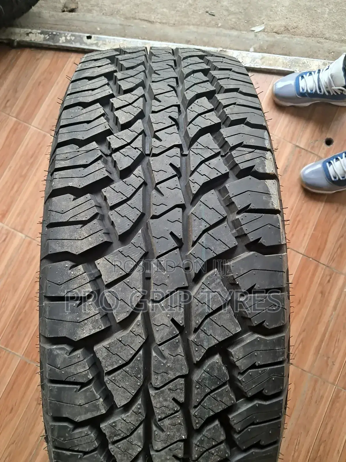 Centara 265/60/18