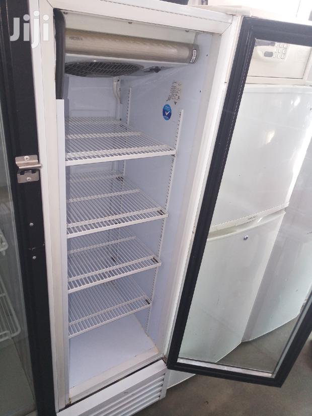 Display Fridge - thumbnail 2
