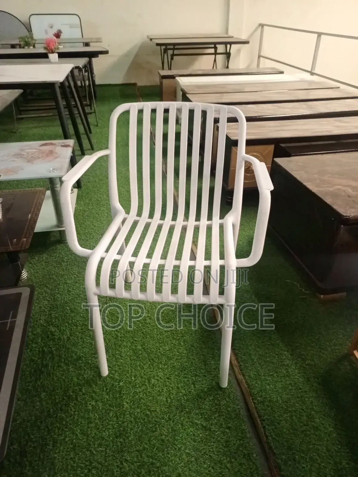 Armrest Balcon Chair