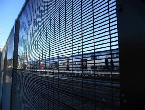 358 Mesh Design Anti Climb Fence - main view