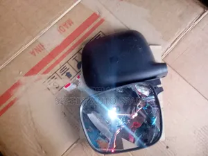 Side Mirror Toyota Hiace 1993-1994/Shark