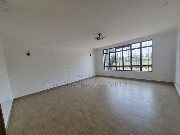 5bdrm Maisonette in Daykio On 1/4, Ruiru for sale - thumbnail 9