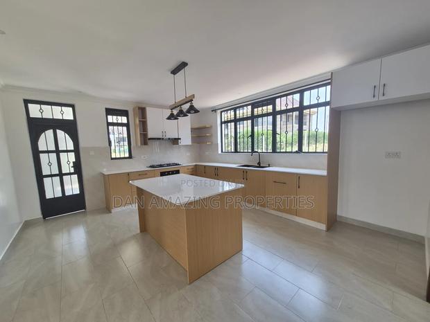 5bdrm Maisonette in Daykio On 1/4, Ruiru for sale - thumbnail 13