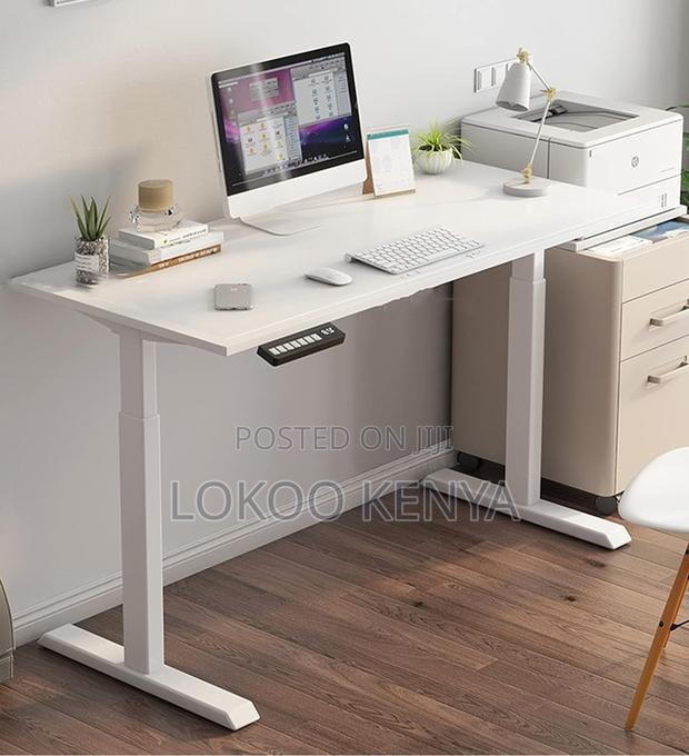 Office Desk : Motorized Adjustable Standing Desk - thumbnail 5