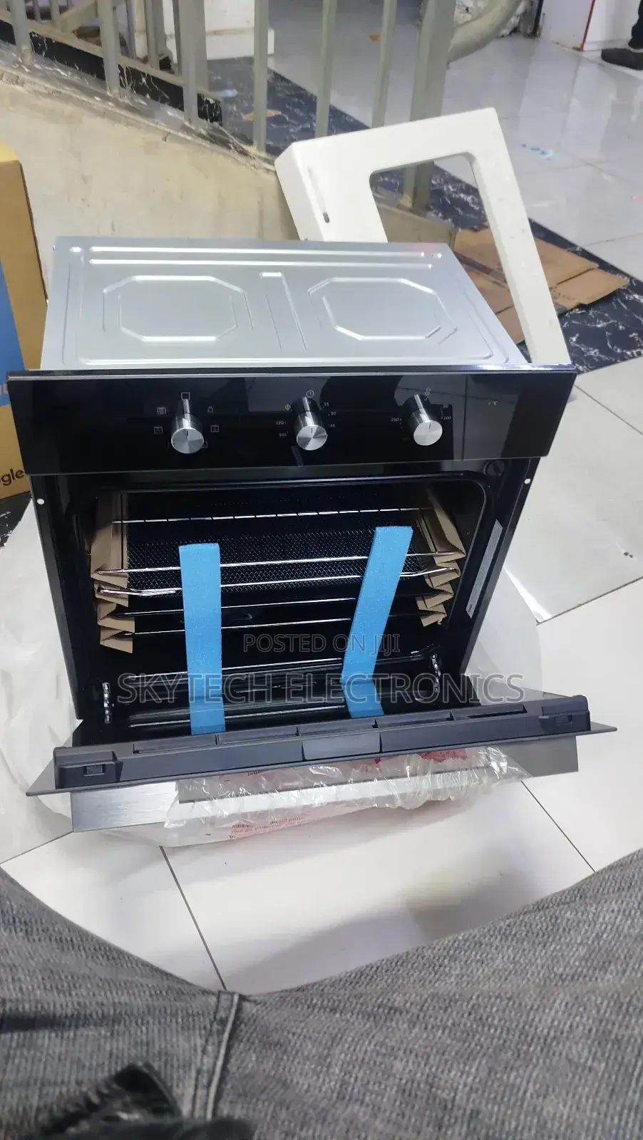 Haier in-Built Oven 67litres