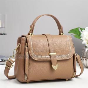 Simple Shoulder Bag Leather - thumbnail 2