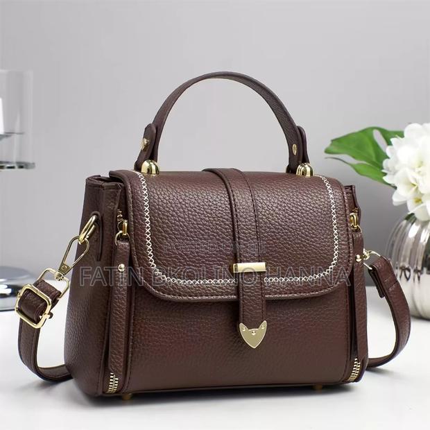 Simple Shoulder Bag Leather - thumbnail 4