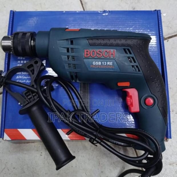 Bosch Drill Hammer 13mm 570w - main view