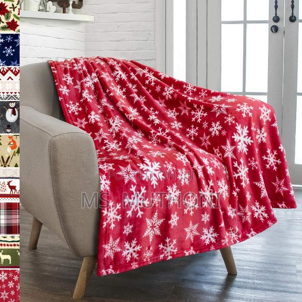 (130cm*150cm ) Fleece Decorative Christmas Throw Blanket* - thumbnail 3