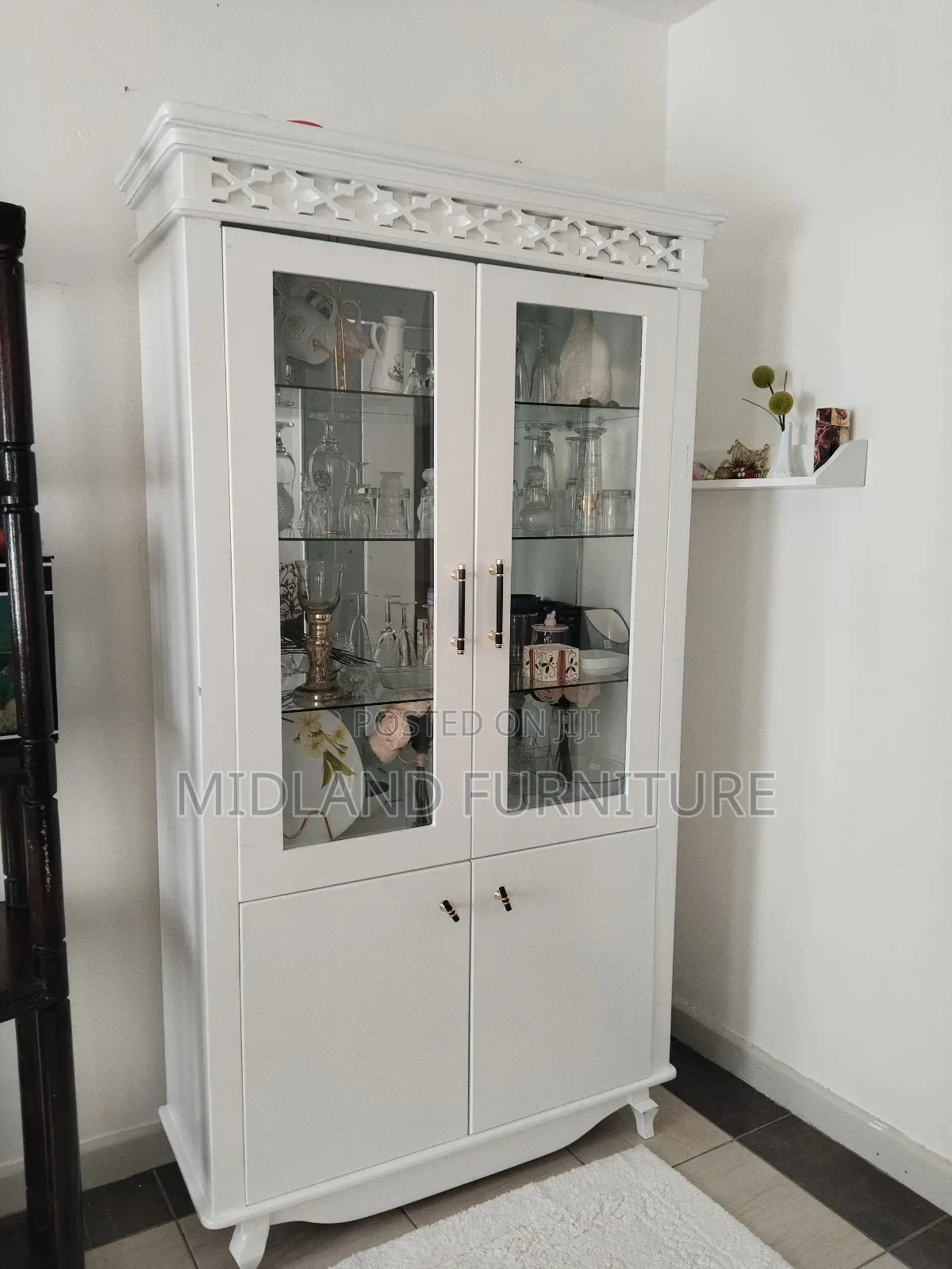 Kitchen Cupboard/