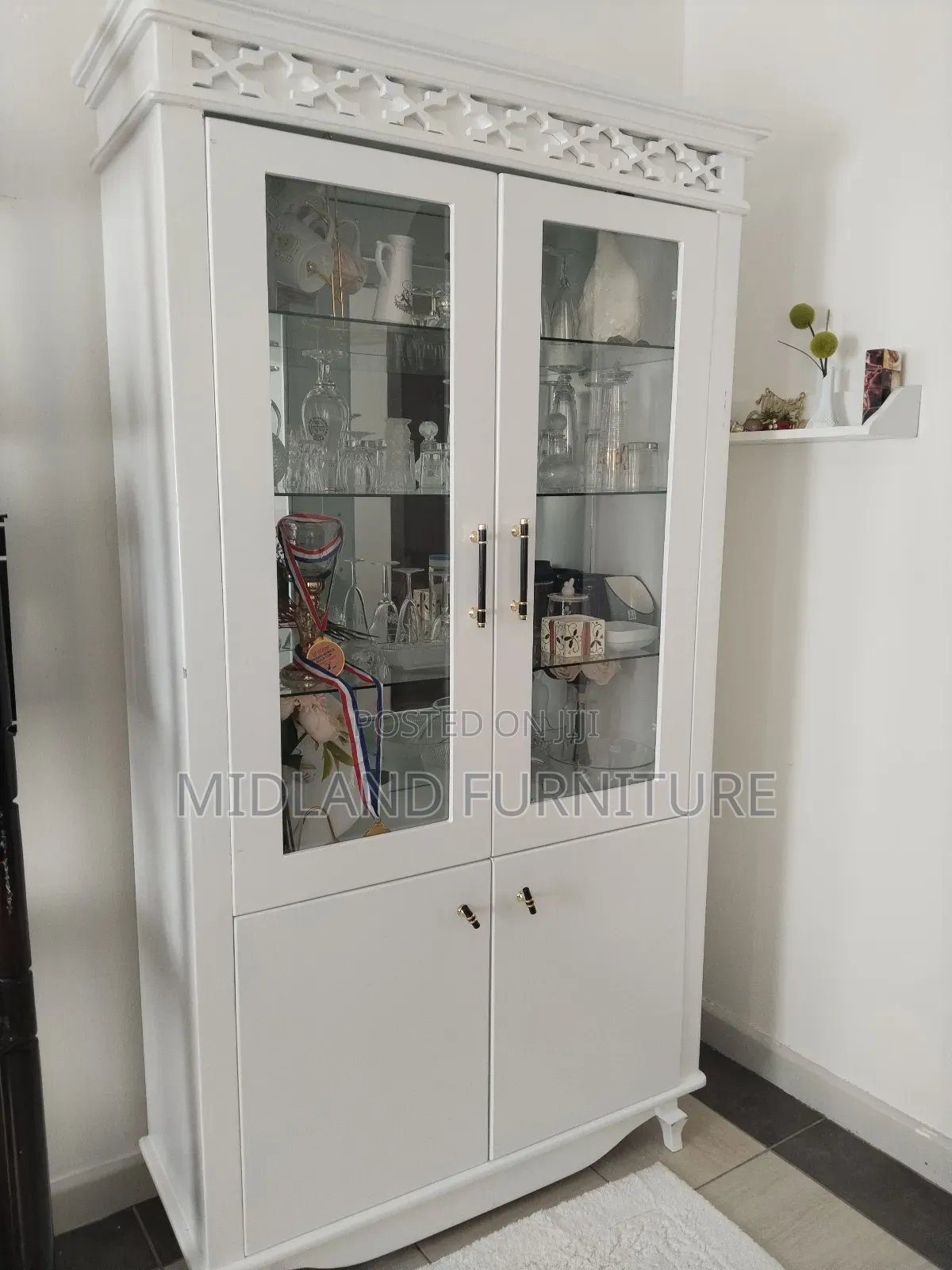 Kitchen Cupboard/