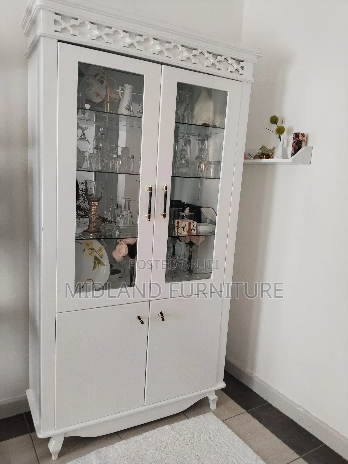Kitchen Cupboard/