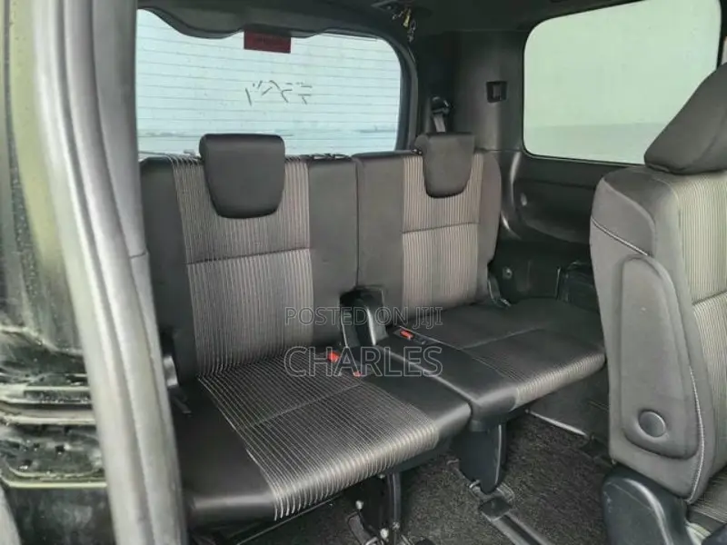 Toyota Voxy 2018 Black