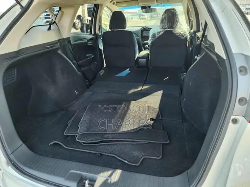 Honda Shuttle 1.5 G 4WD 2018 Pearl