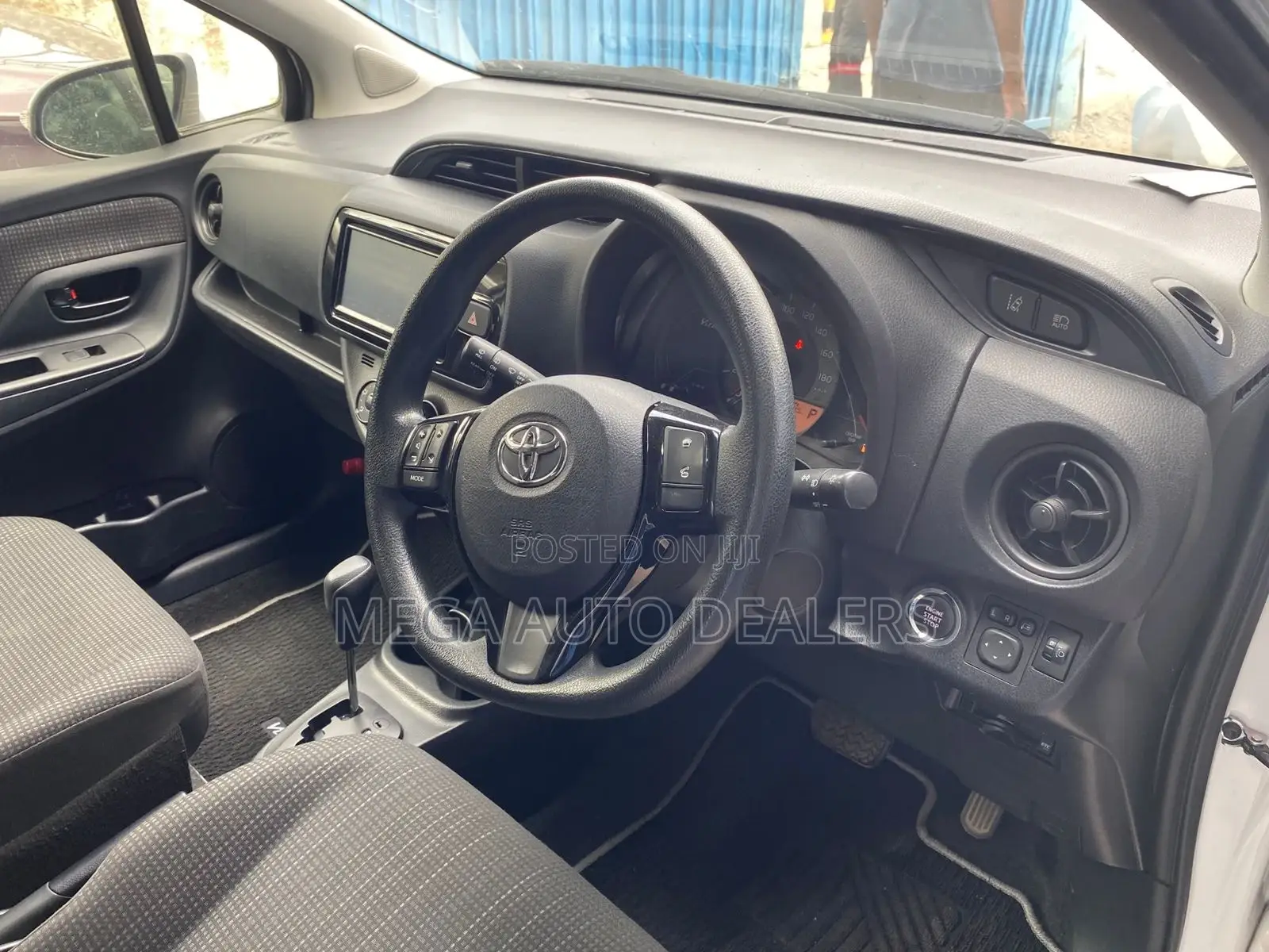 Toyota Vitz 2018 White